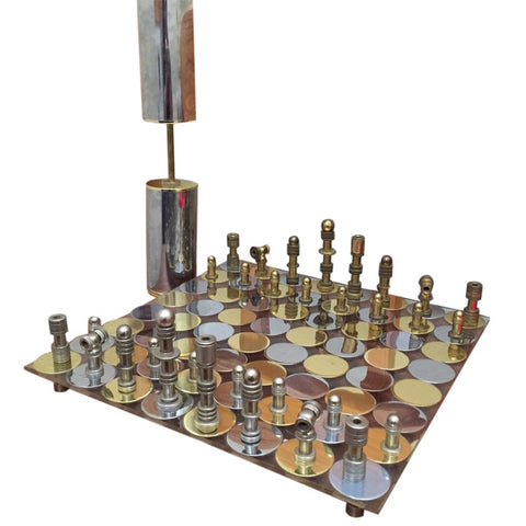 Jesse Dean chess set