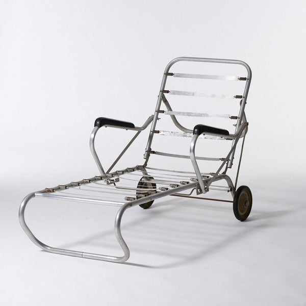 Vintage industrial streamline design aluminum patio lounge chair